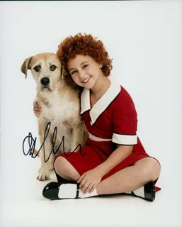 Issie Swickle autograph