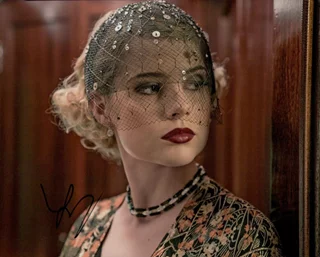 Lucy Boynton autograph