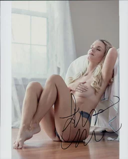 Stephanie Chaney autograph