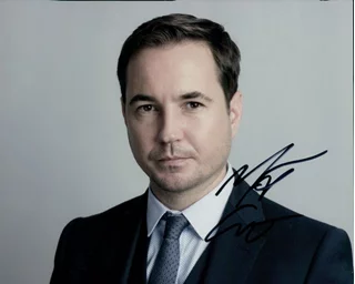 Martin Compston autograph