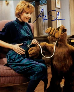 Anne Schedeen autograph
