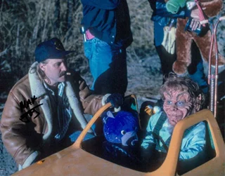 Mark Jones autograph