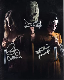 The Strangers: Prey at Night autograph