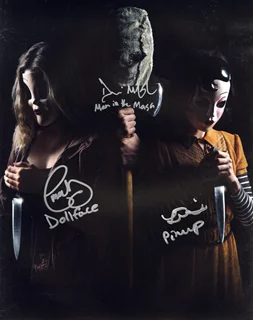 The Strangers: Prey at Night autograph