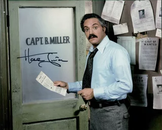 Hal Linden autograph