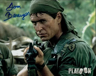 Tom Berenger autograph