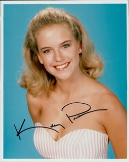 Kelly Preston autograph