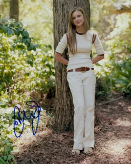 Emily Van Camp autograph