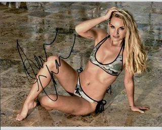 Stephanie Chaney autograph