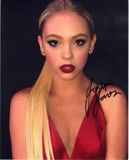 Jordyn Jones autograph