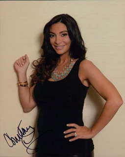Courtney Lopez autograph