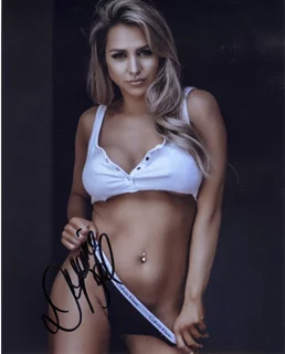 Delanie Neal autograph