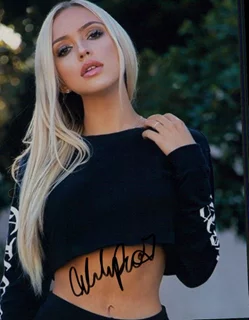 Abby Rao autograph
