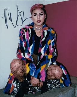 Matt Sarafa autograph