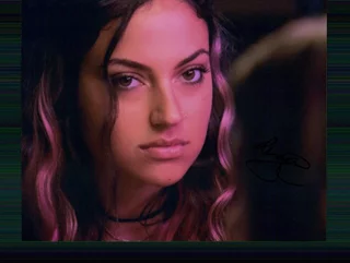 Ianna Sarkis autograph