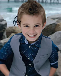 Parker Bates autograph