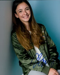 Paris Bravo autograph