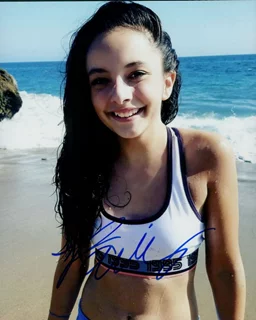 Paris Bravo autograph