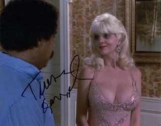 Teresa Ganzel autograph