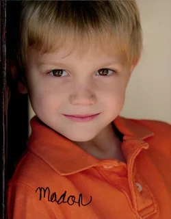 Mason McNulty autograph