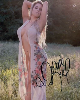 Delanie Neal autograph