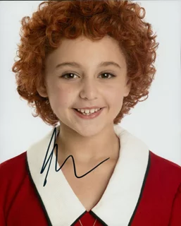 Issie Swickle autograph