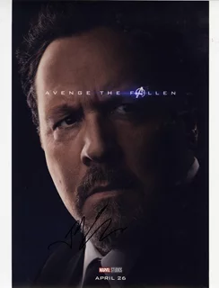 Jon Favreau autograph
