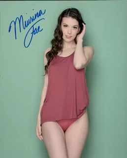 Muirina Fae autograph