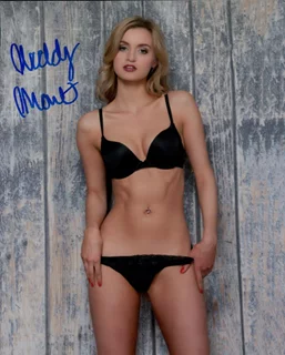 Maddy Monet autograph
