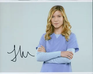 Tessa Ferrer autograph