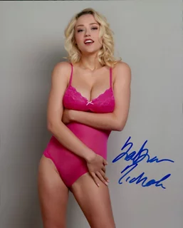 Sabrina Nichole autograph