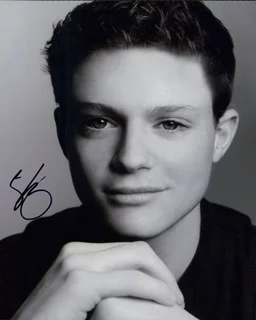 Sean Berdy autograph