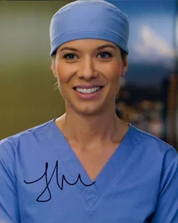 Tessa Ferrer autograph
