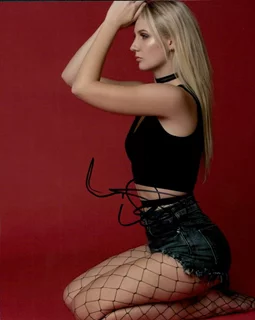 Anya Shevchenko autograph