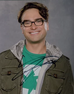 Johnny Galecki autograph