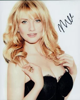 Melissa Rauch autograph