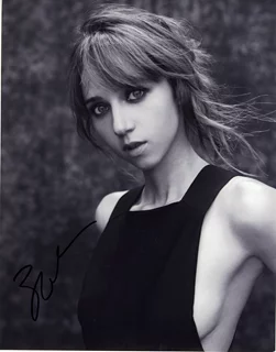 Zoe Kazan autograph