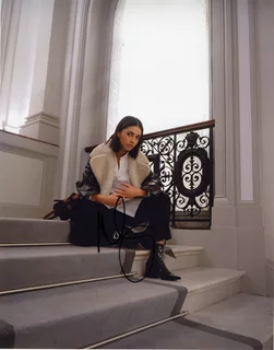 Naomi Scott autograph