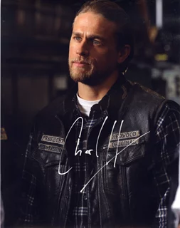 Charlie Hunnam autograph