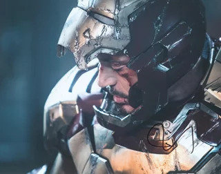 Robert Downey Jr. autograph