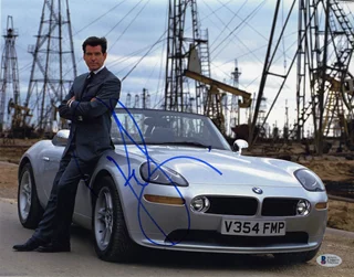Pierce Brosnan autograph