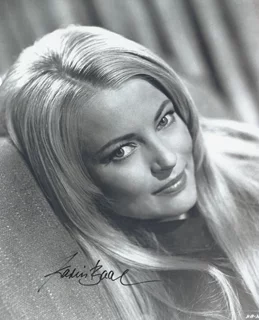 Karin Baal autograph