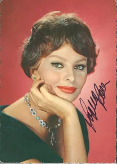 Sophia Loren autograph