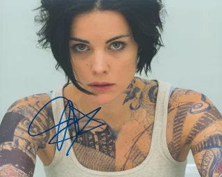 Jaimie Alexander autograph