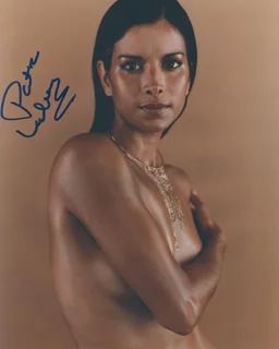 Patricia Velasquez autograph