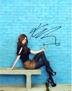 Karen Gillan autograph