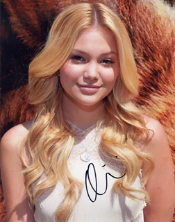 Olivia Holt autograph