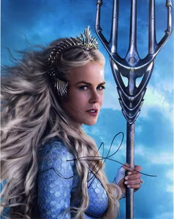 Nicole Kidman autograph