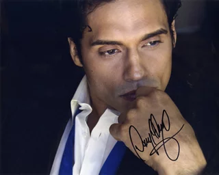 Danny Arroyo autograph