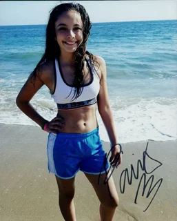 Paris Bravo autograph